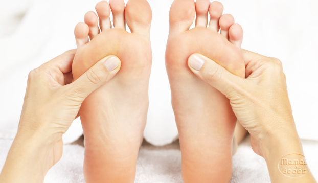 Massage des pieds et des jambes